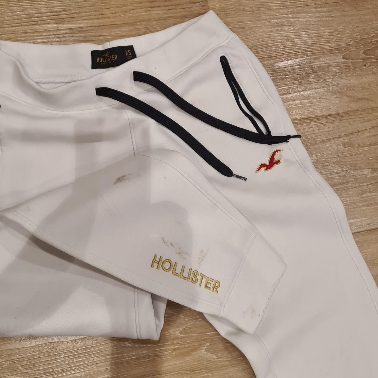 Hollister Co. Men's White Joggerstracksuits Depop