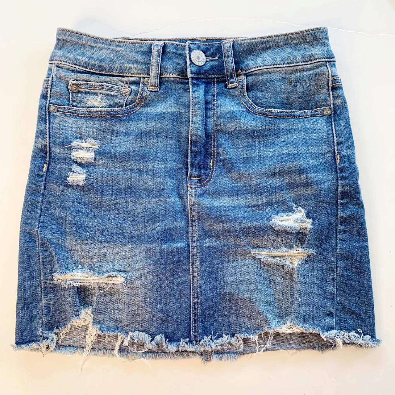 American Eagle Distressed Hi-Rise Super Stretch Mini... - Depop