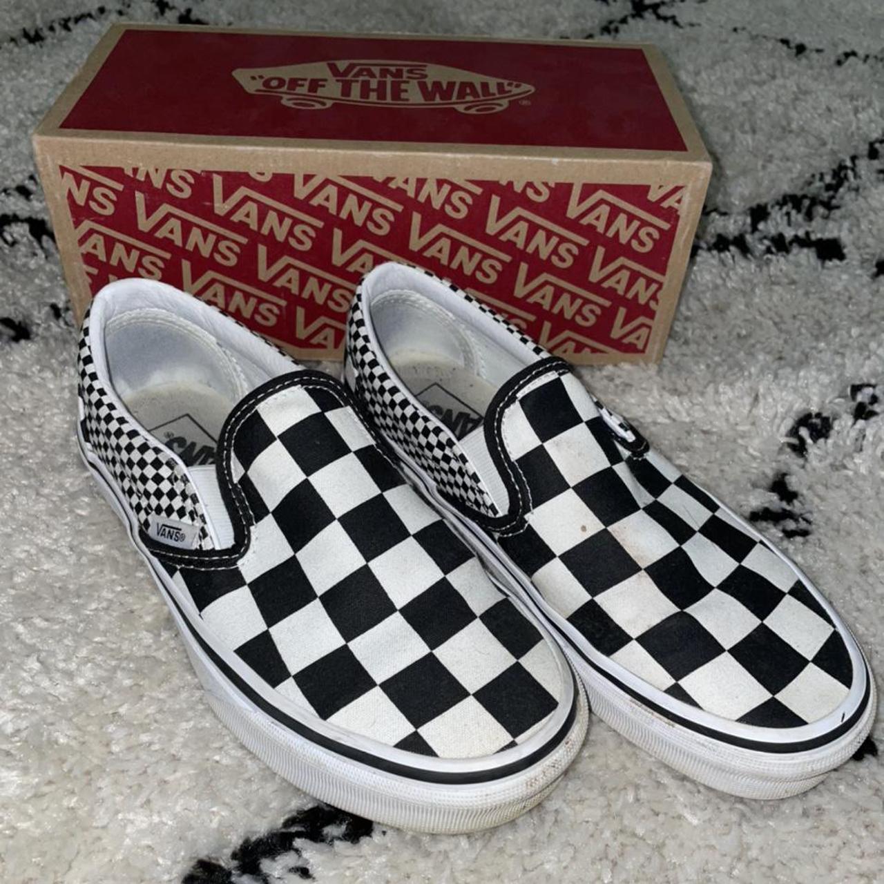 check vans size 4