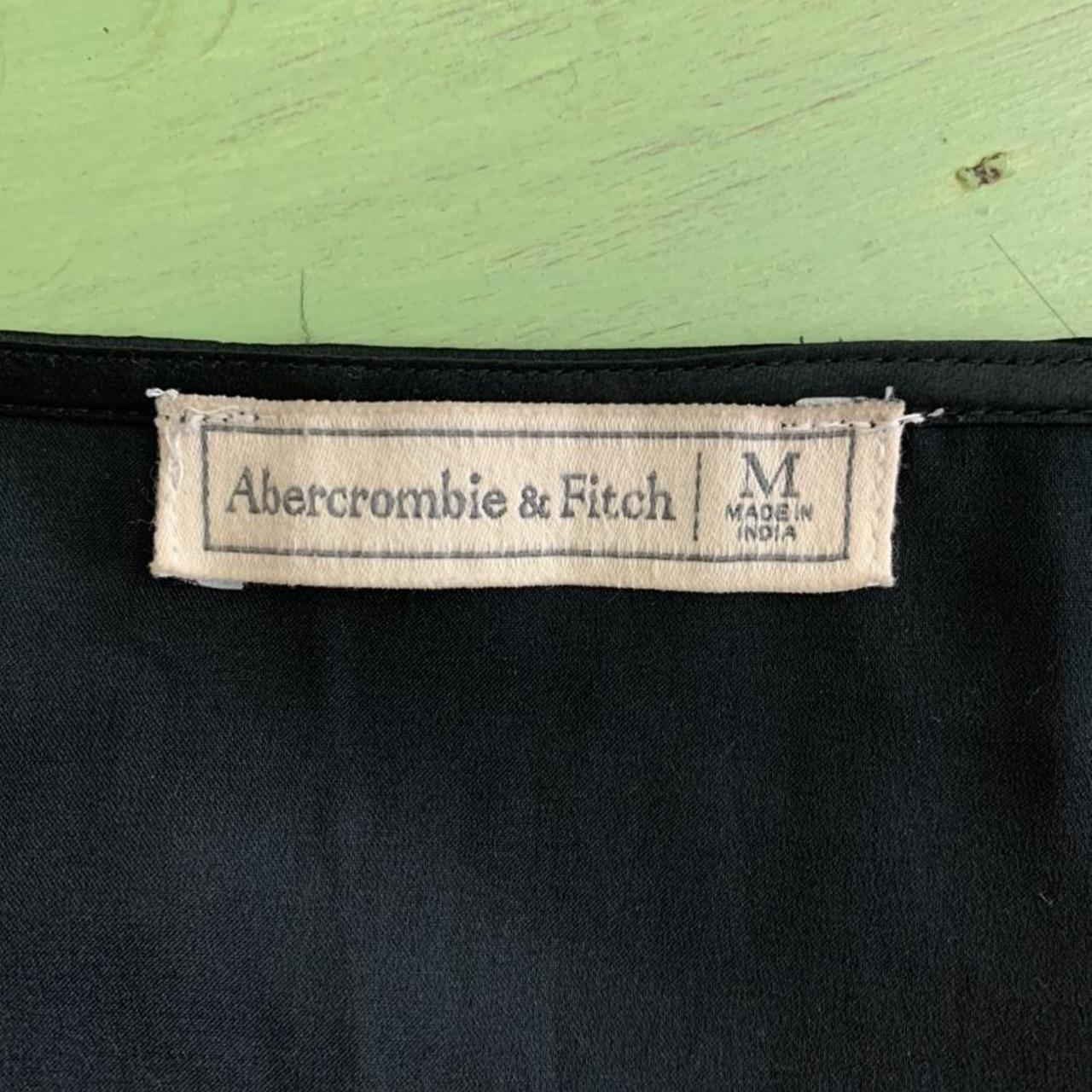 Beautiful Y2K Abercrombie and Fitch silky lace... - Depop