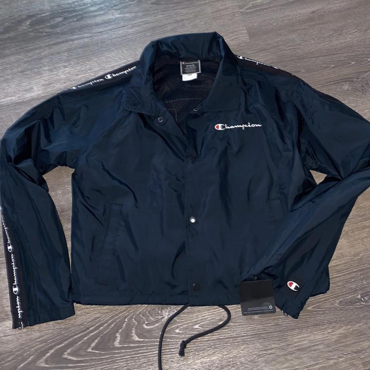 champion windbreaker cropped