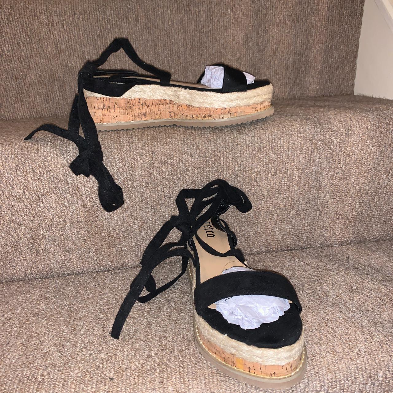 Black lace up flatform sandals Never worn Size 7 - Depop