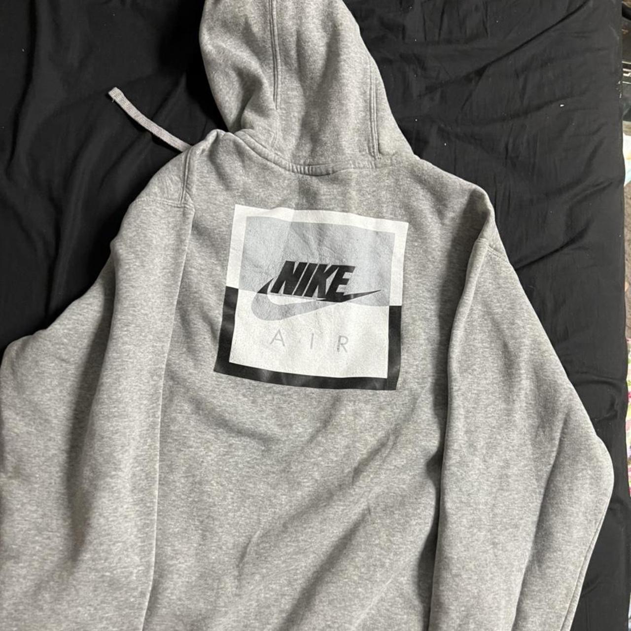 mens small nike hoodie