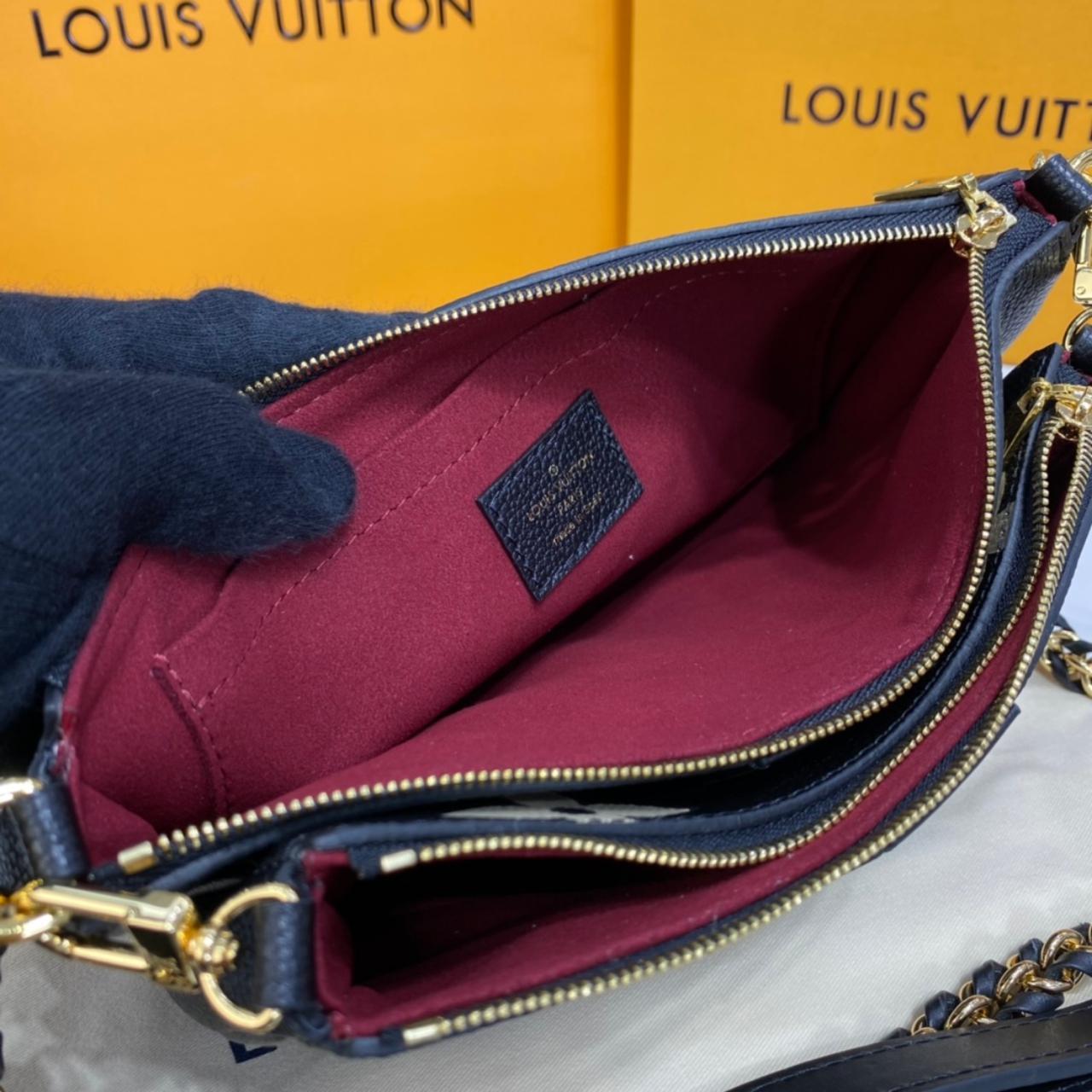 Authentic Louis Vuitton Multi Pochette in Crème - Depop