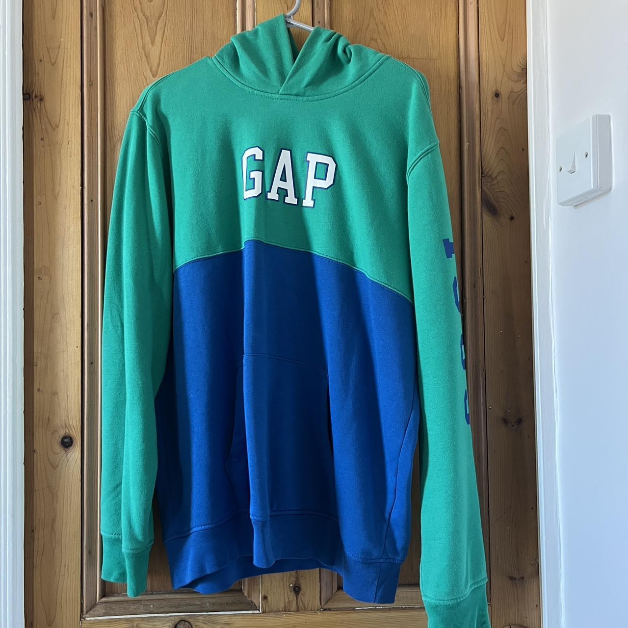 GAP hoodie for Men In very good condition Size L... Depop