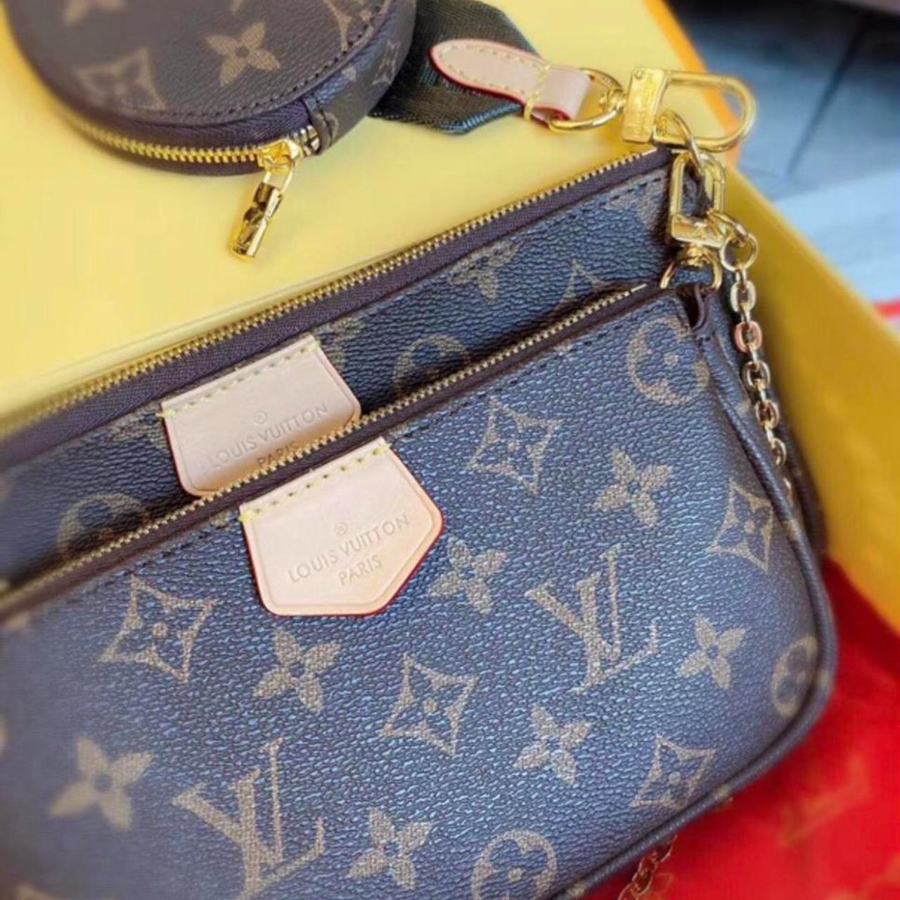Original Bags LOUIS VUITTON. Size: 21х14х4 см. With | Depop