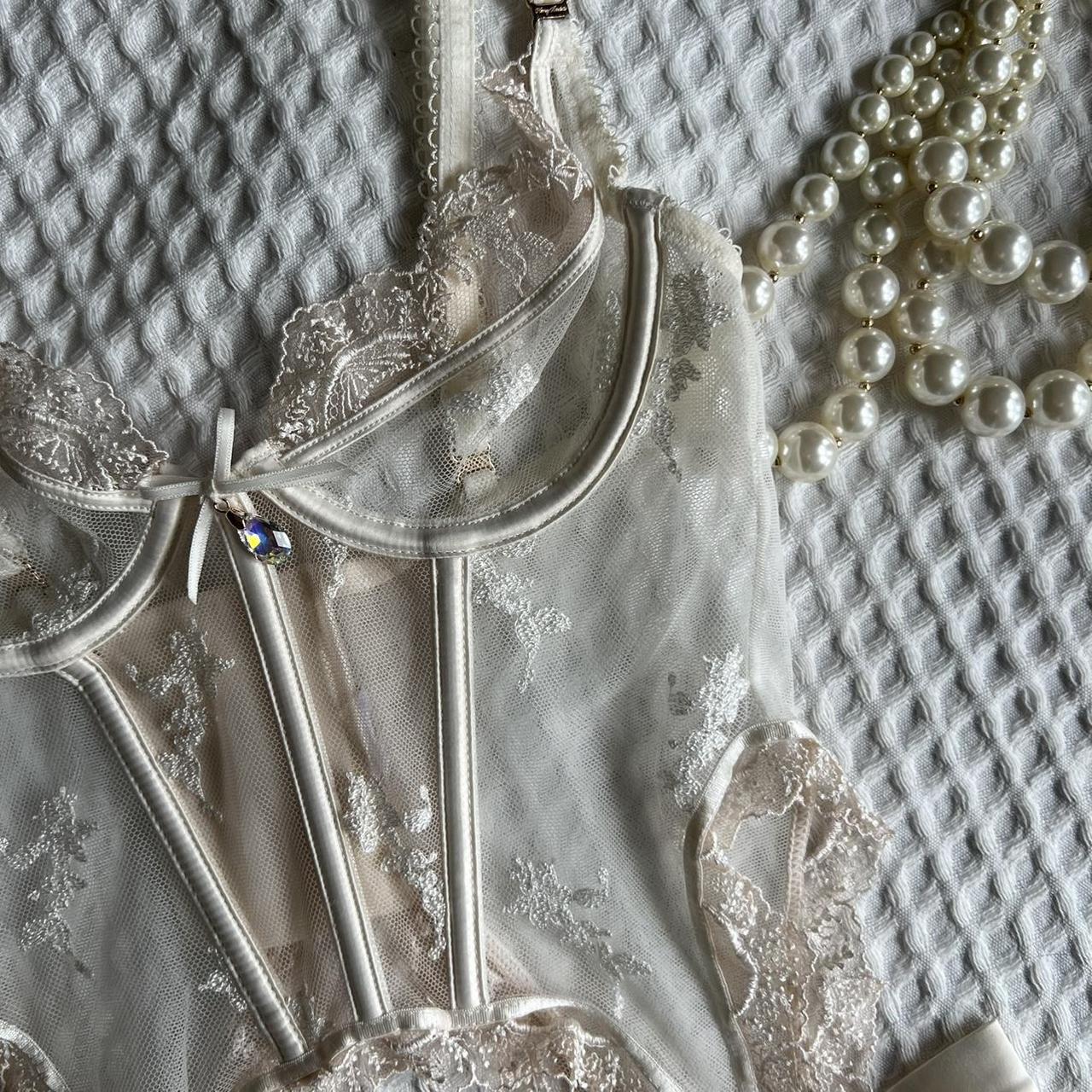 Honey Birdette Women's White and Cream Pajamas (2)