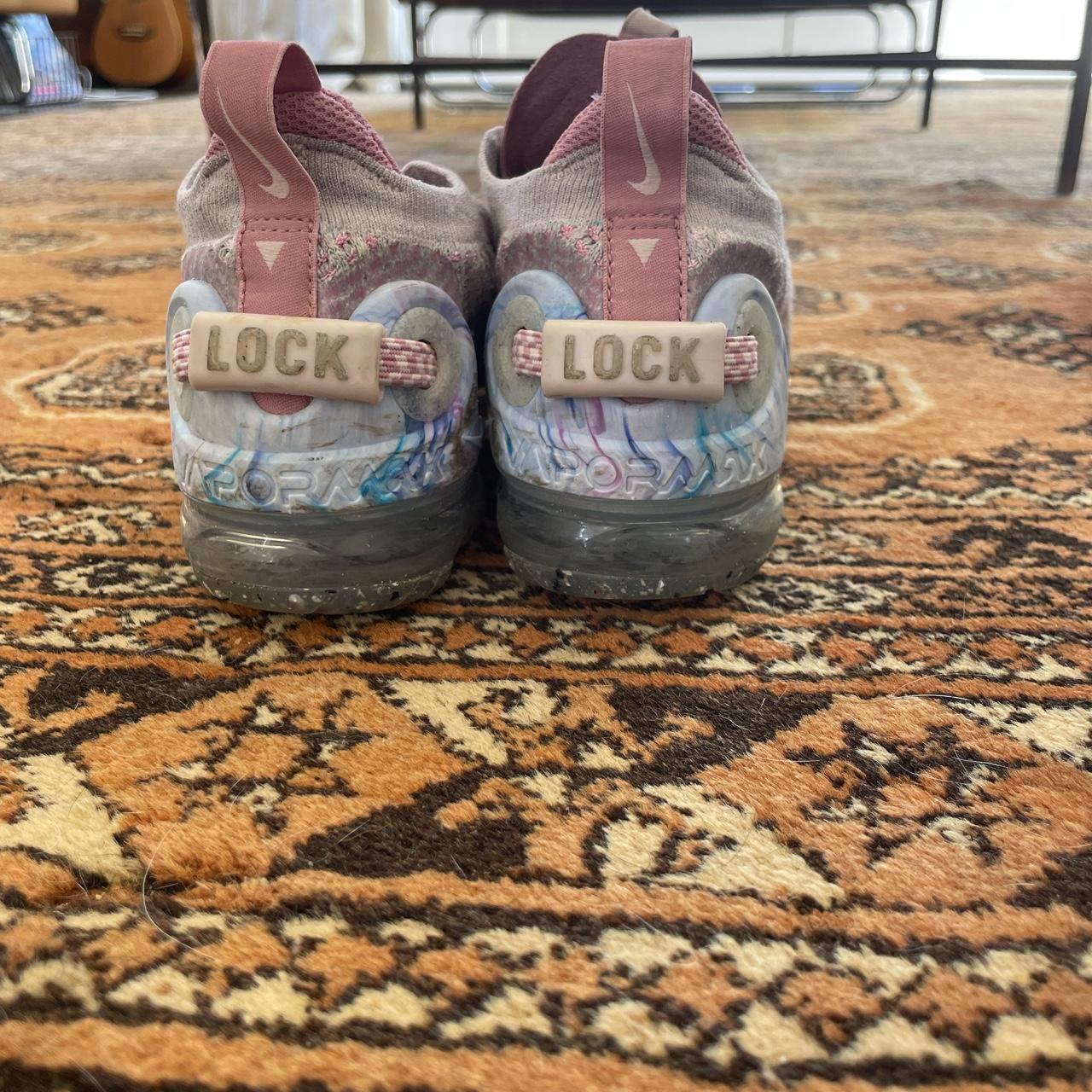 womens nike air vapormax trainers