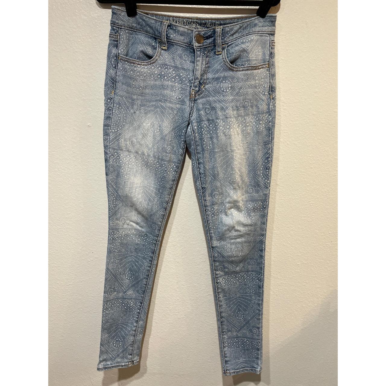 American Eagle skinny jeans size 4 - Depop