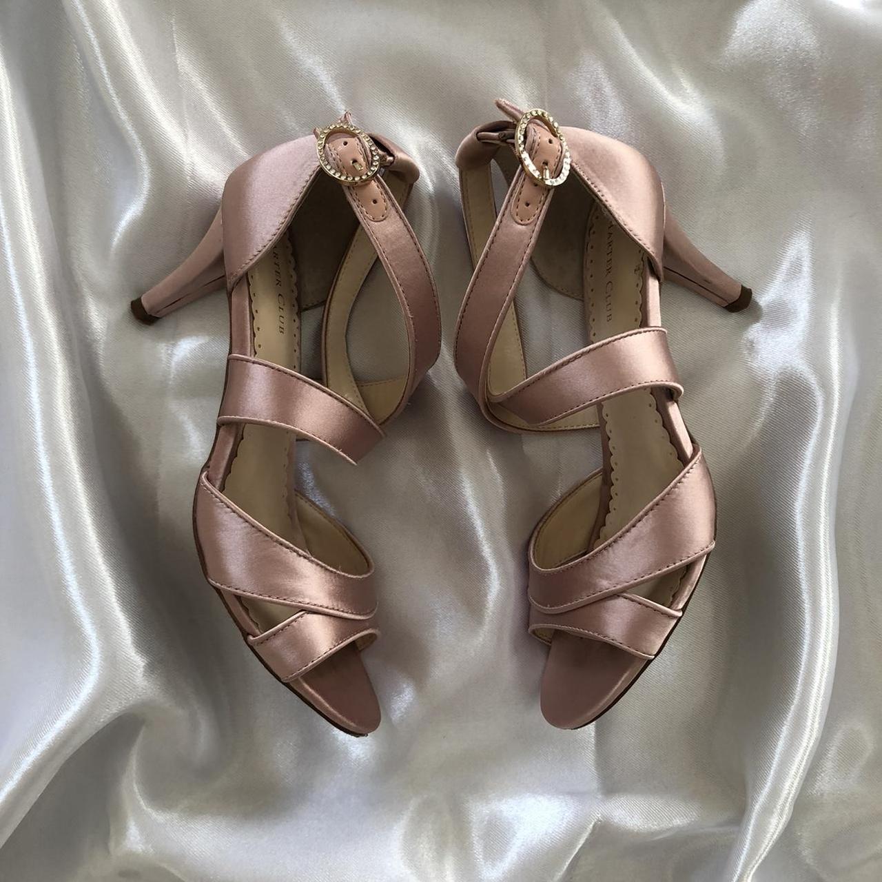 Macy's best sale pink sandals