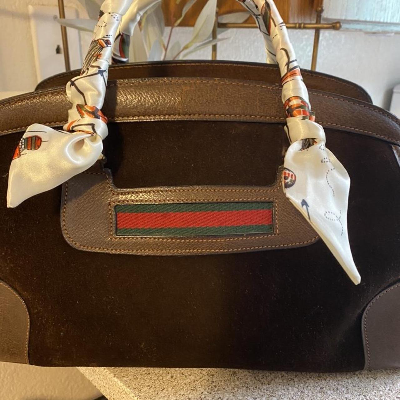 Vintage Gucci suede and leather handbag it’s in... - Depop