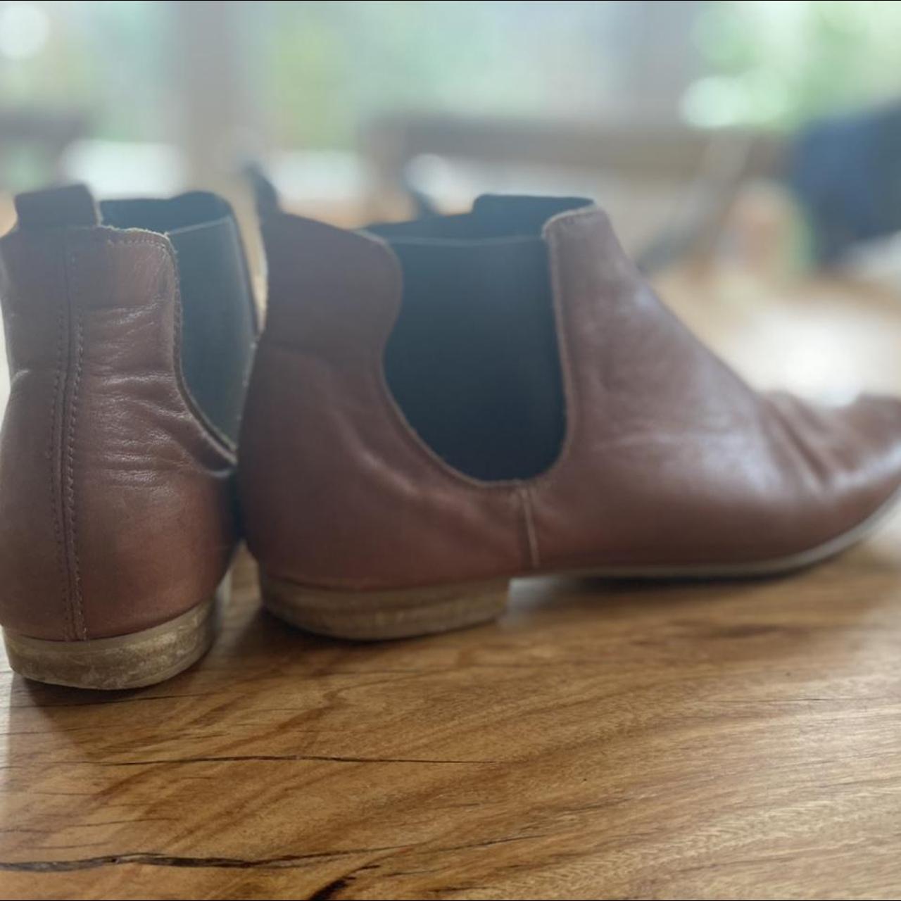 comfy chelsea boots mens