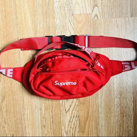 Supreme fanny pack ss18 on sale red