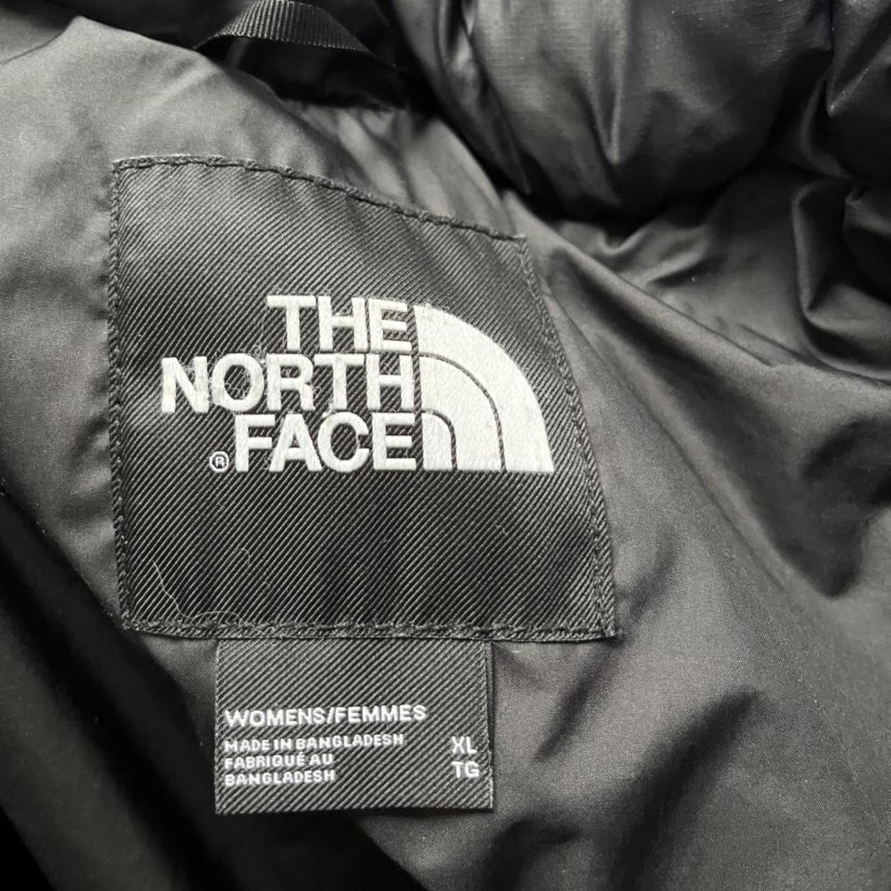 North Face black puffer jacket Size XL Great... - Depop