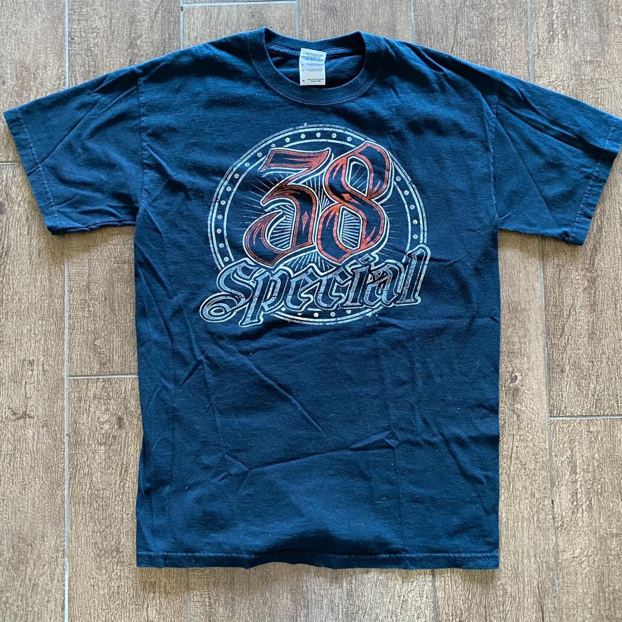 38 Special Band T-Shirt Size: M Chest: 19