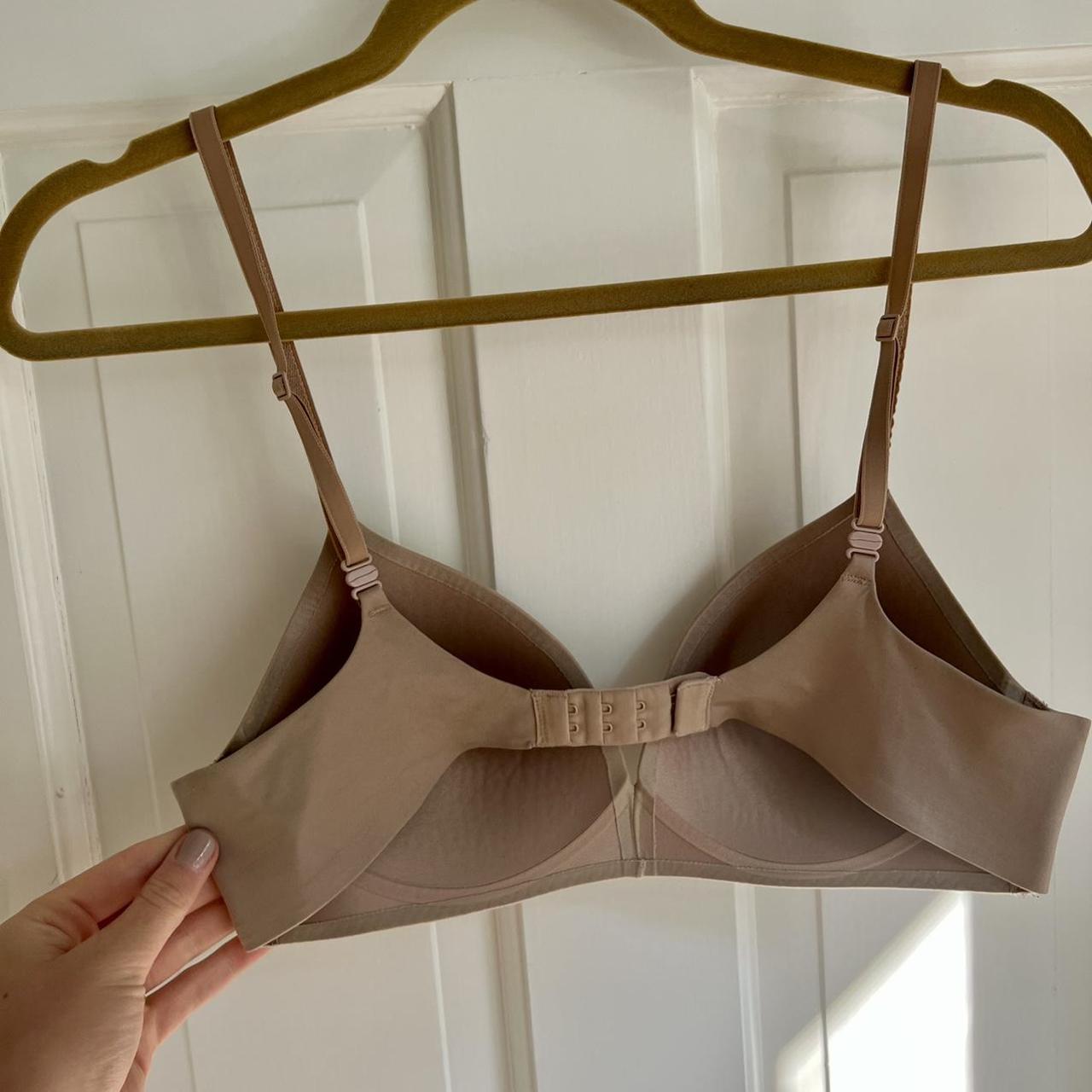 Gap Women's Tan Bra Depop