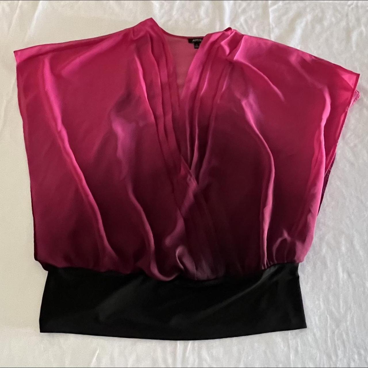 XL APT 9 Ombre pink black blouse women misses semi... - Depop