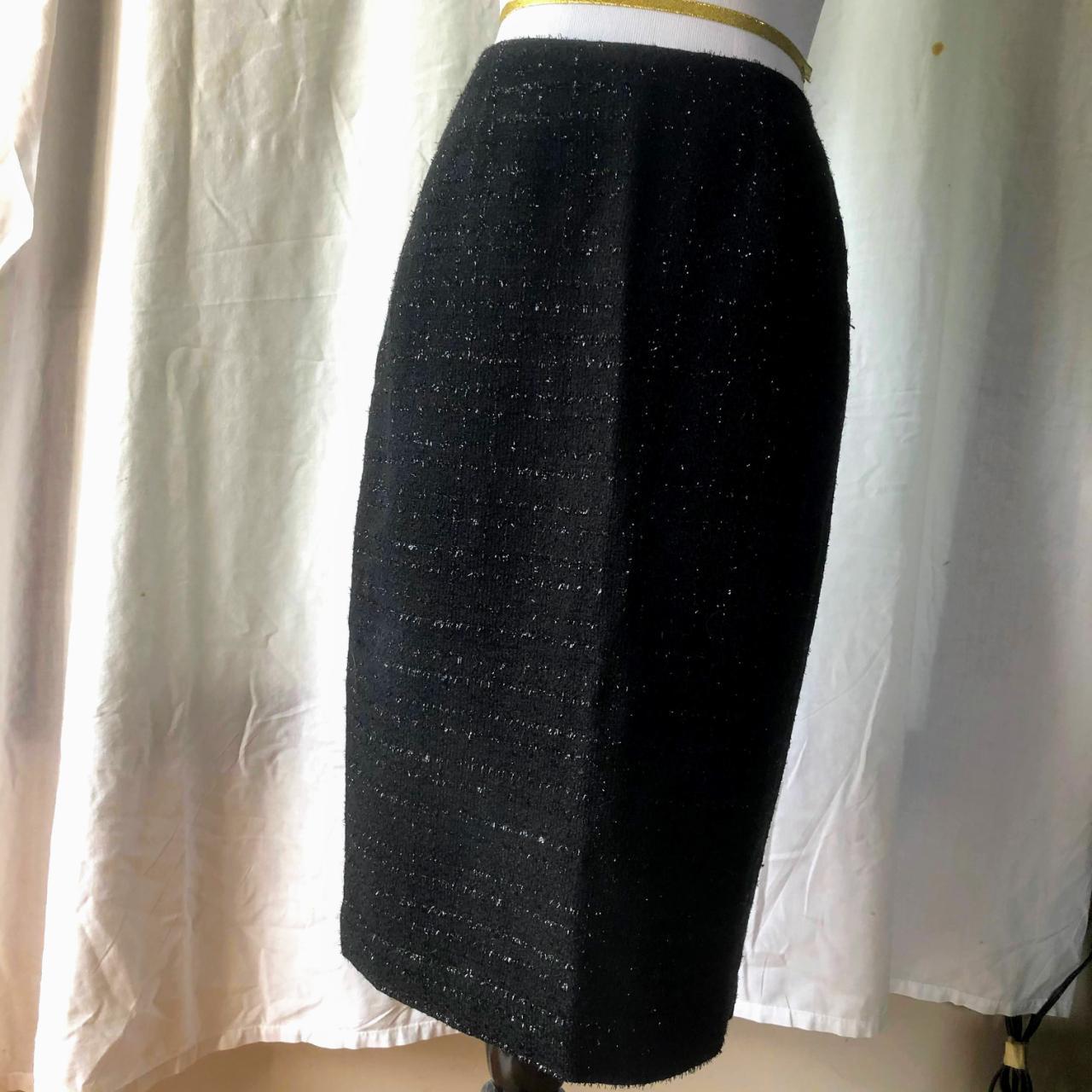 Newport News Black & Silver Pencil Skirt Size:... - Depop