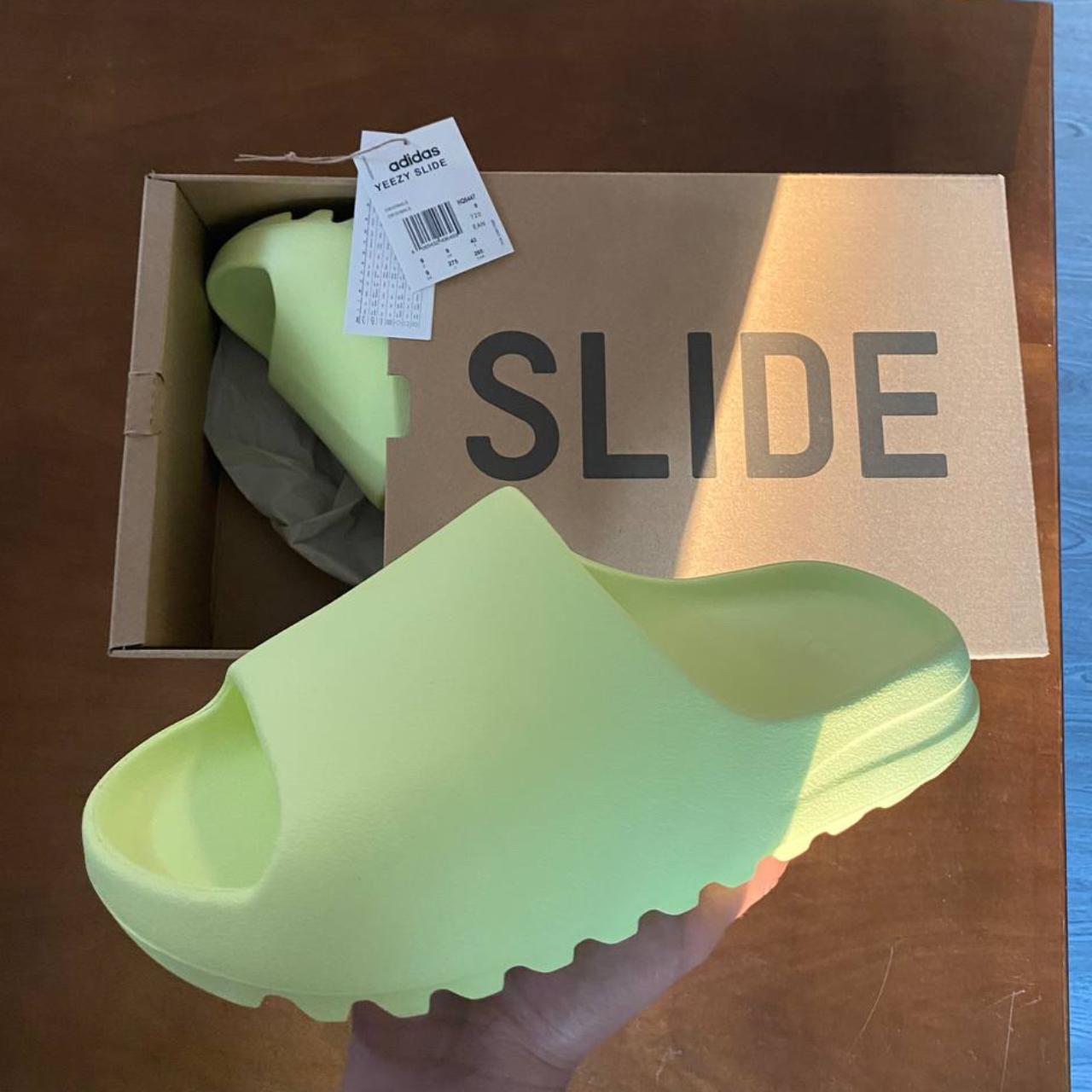 official yeezy slide colors