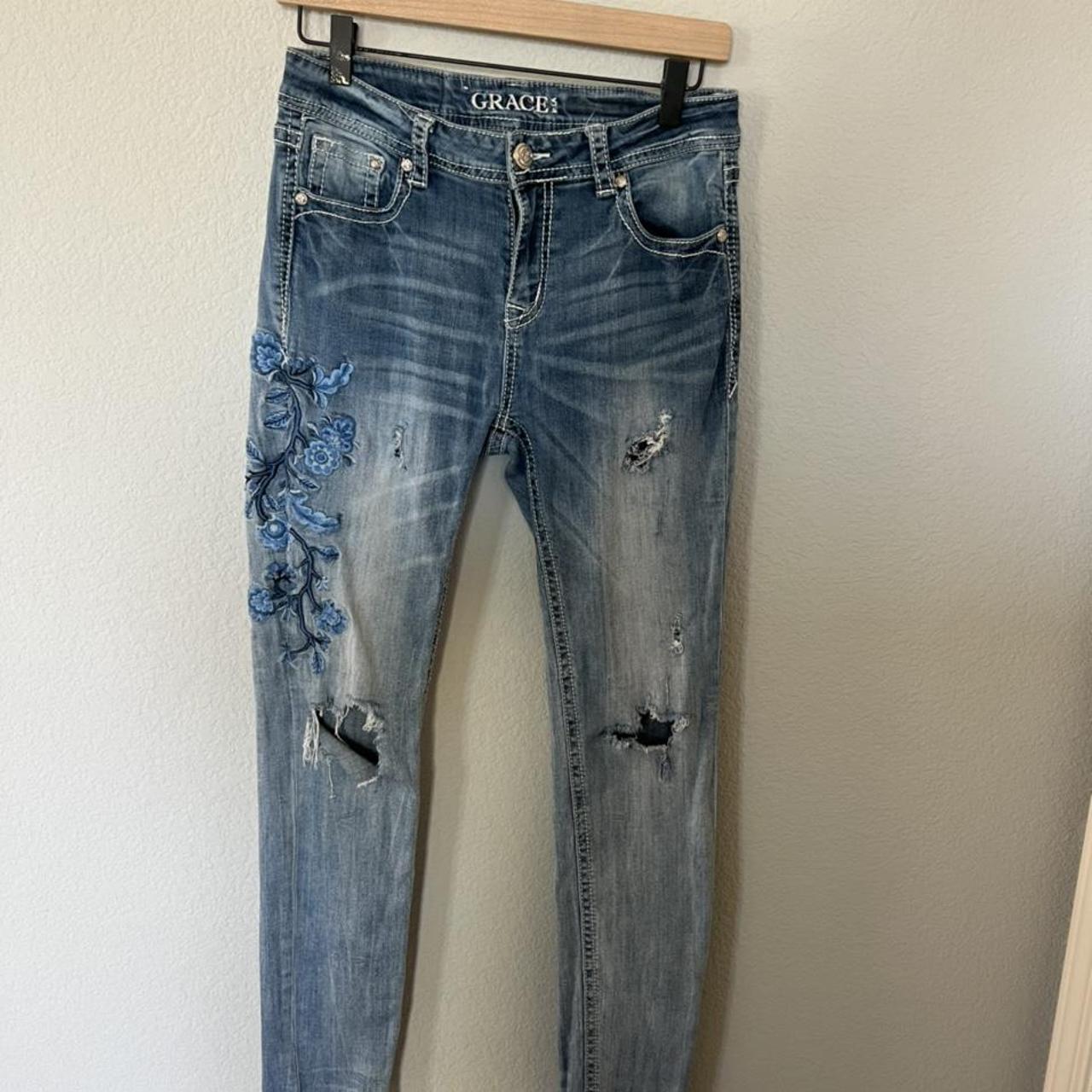 Product Image 1 - Y2K Embroidered Grace jeans
Size: