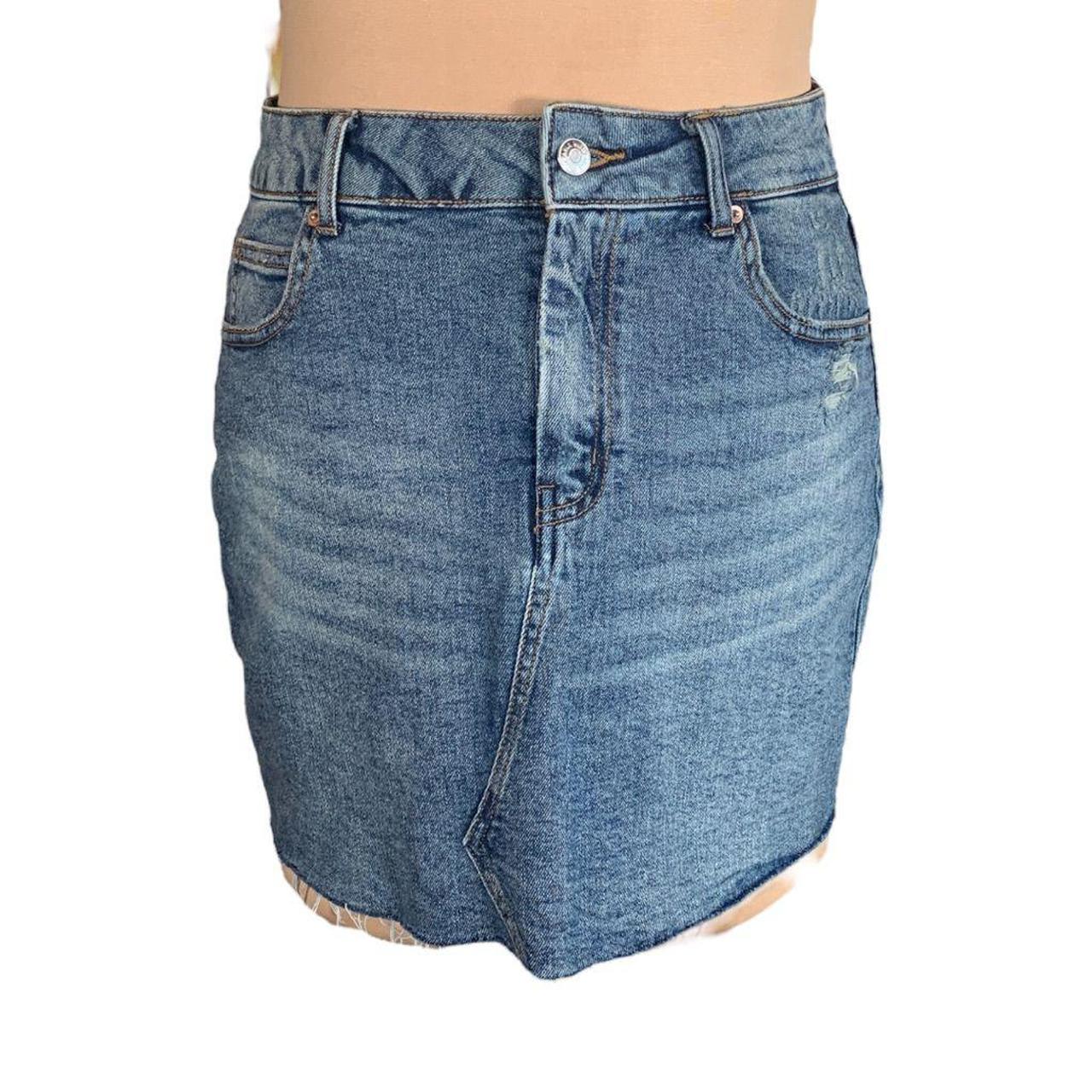 Wild Fable Denim Skirt Size 10 Comfortable stretchy... Depop