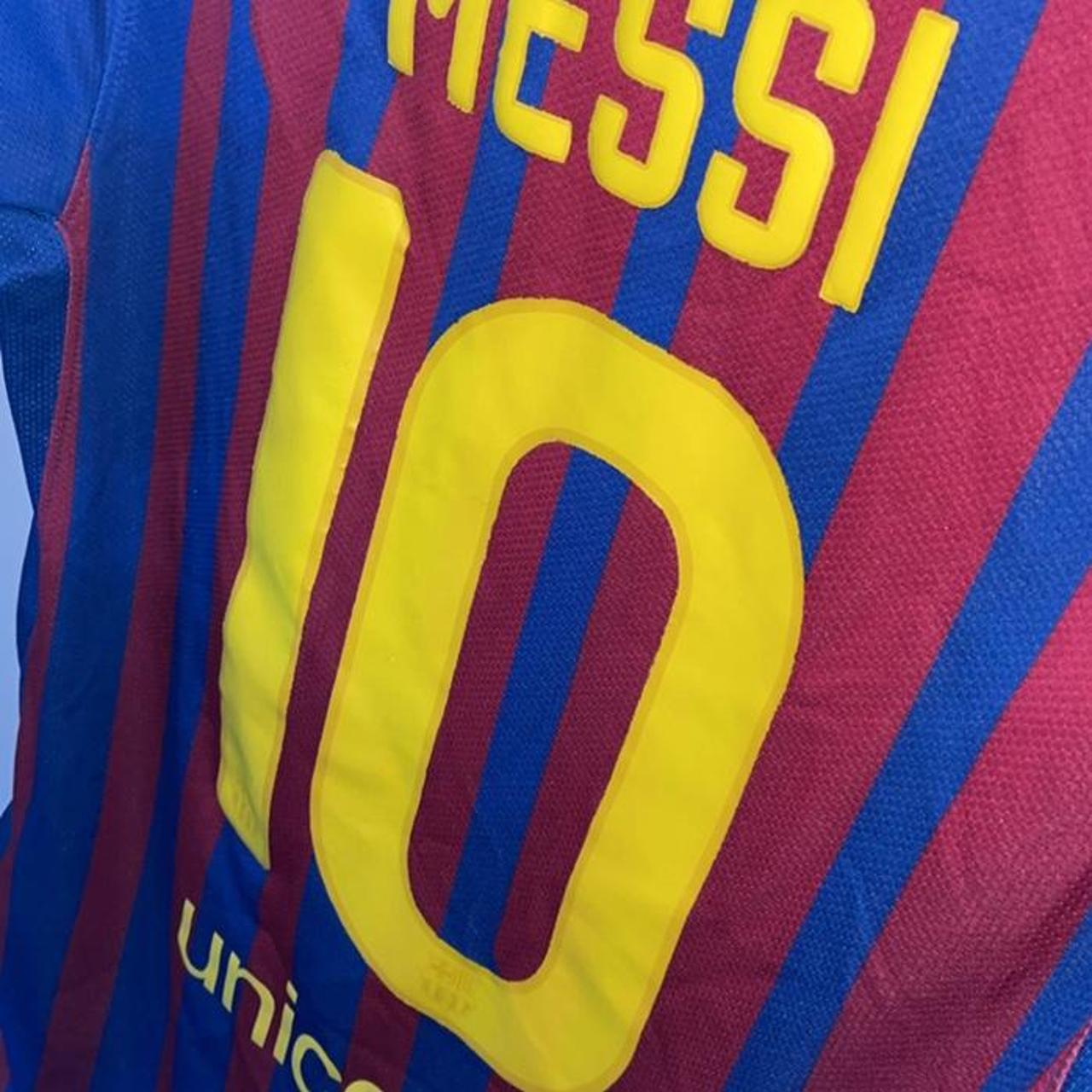 Barcelona 14/15 Jersey L #barcelona #barca #messi - Depop