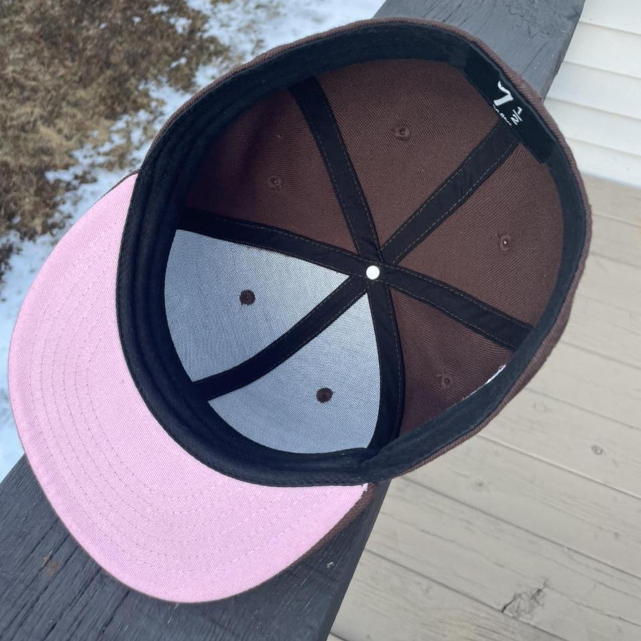 FITTED HAT BROWN / PINK - 8THWNDR