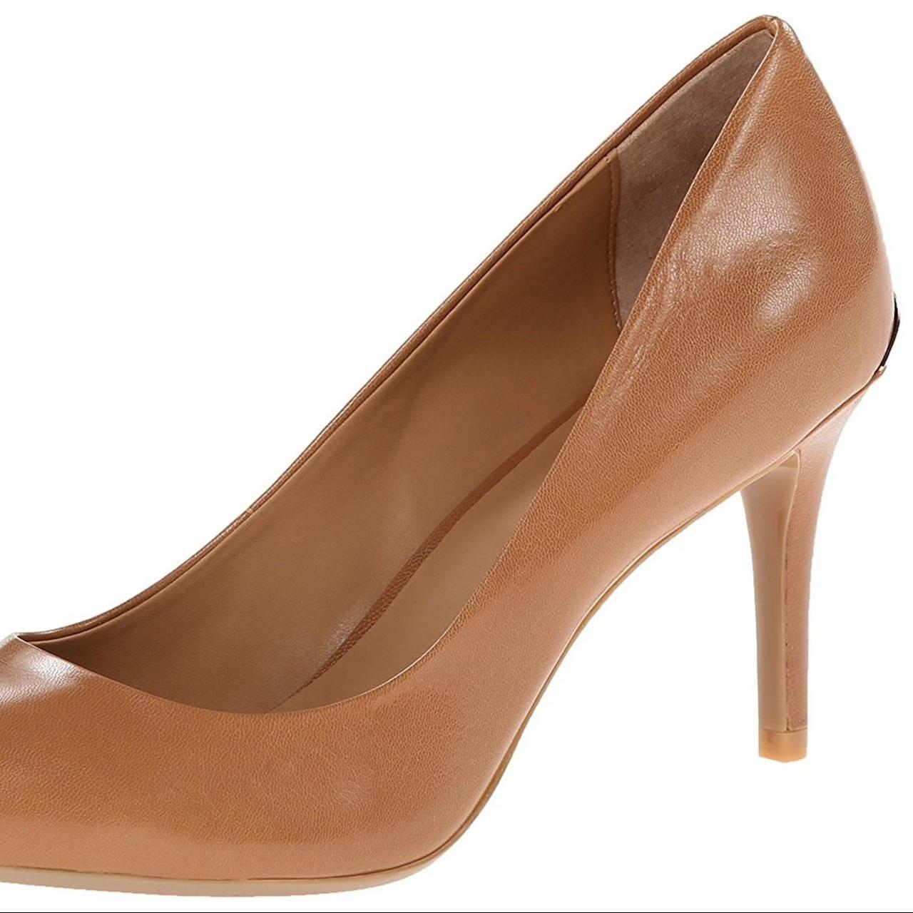 Calvin klein hot sale gayle pumps