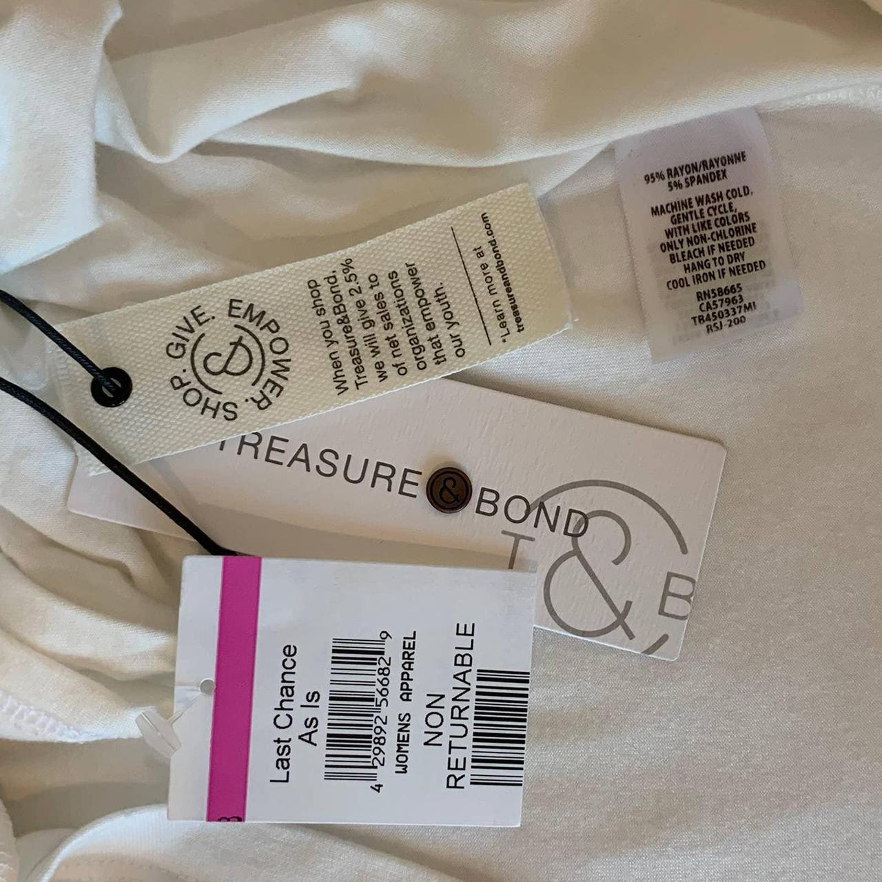TREASURE & BOND Shoulder Pad T-shirt In White Size... - Depop