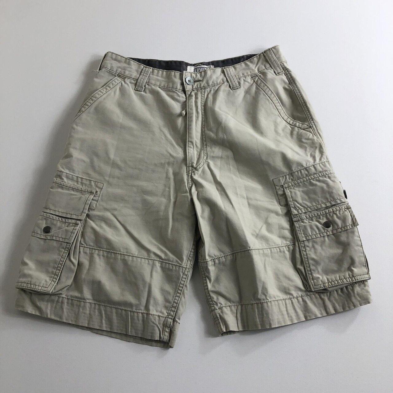 Levi's Men's Tan Shorts | Depop