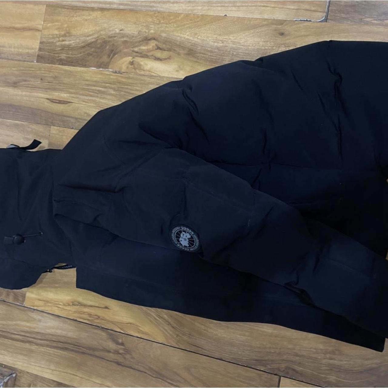 Canada goose Macmillan Size small fits Very warm - Depop