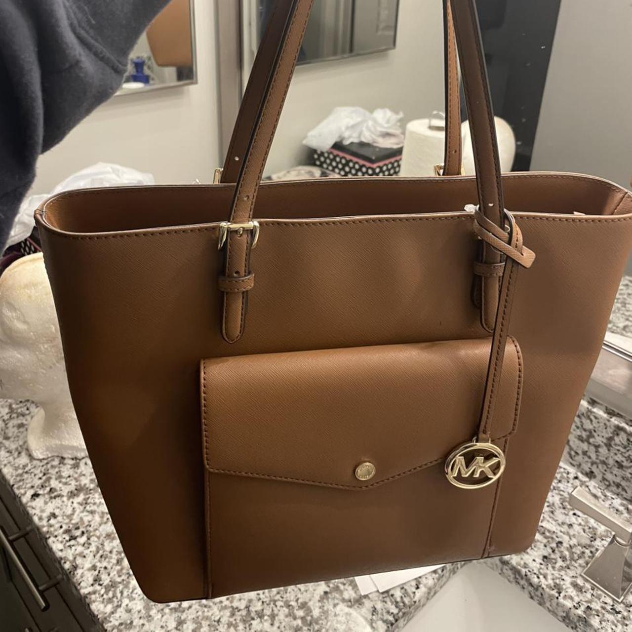 michael kors voyager large