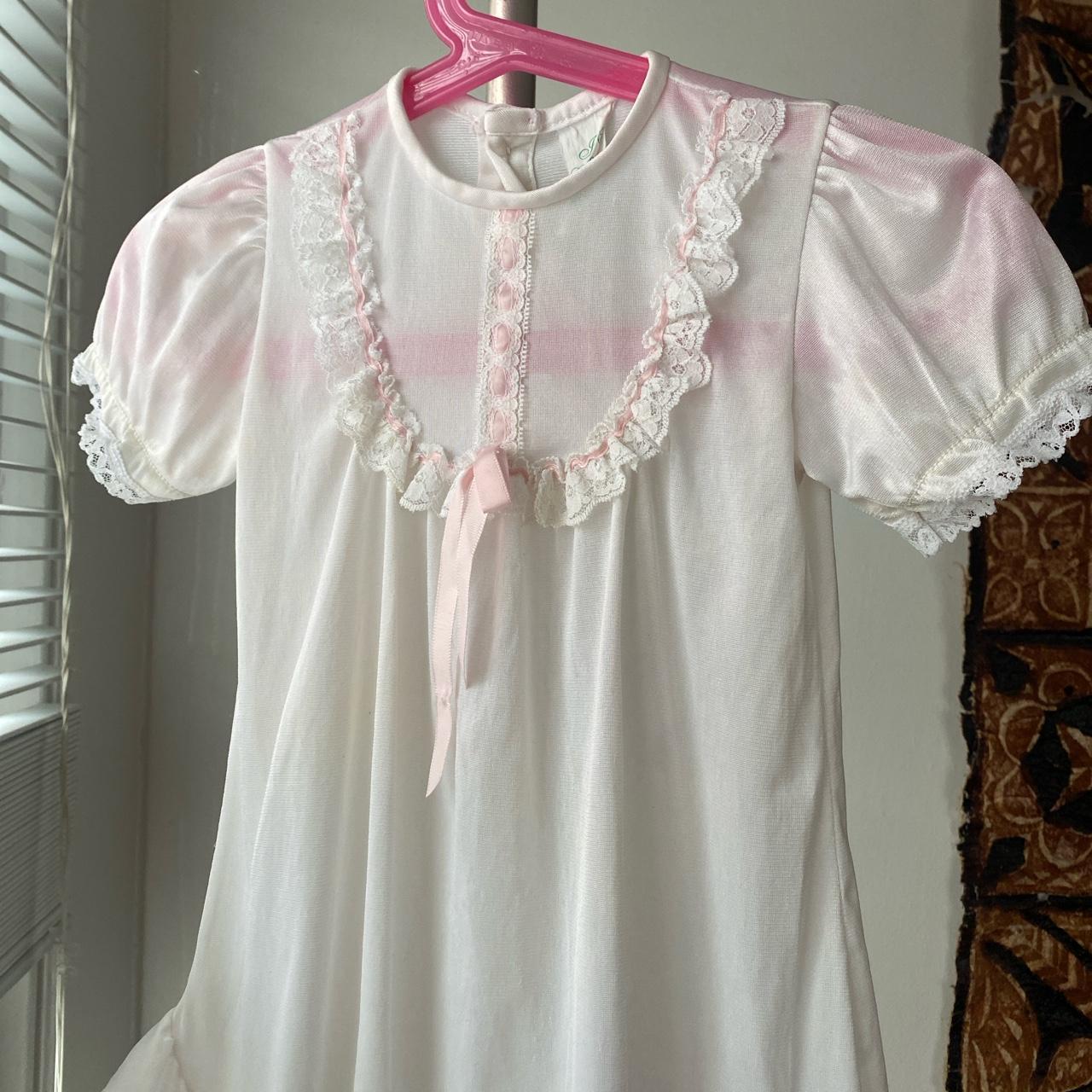 Cute lil girls nightgown - nylon and vintage! Size... - Depop