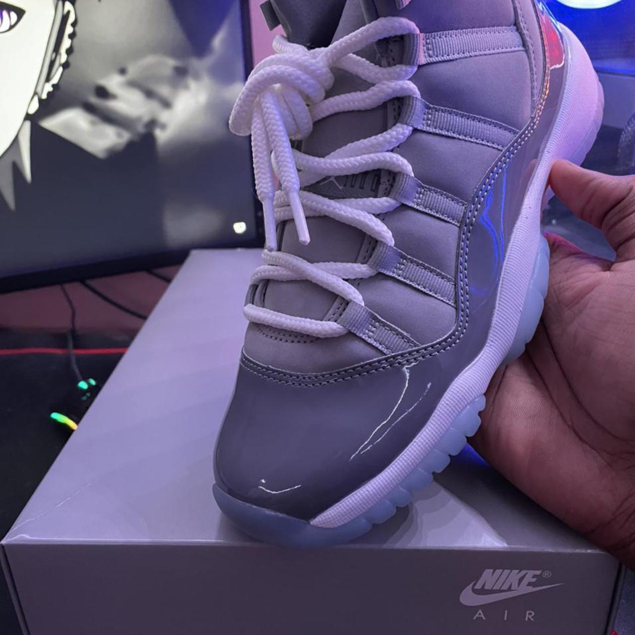 jordan11 grey