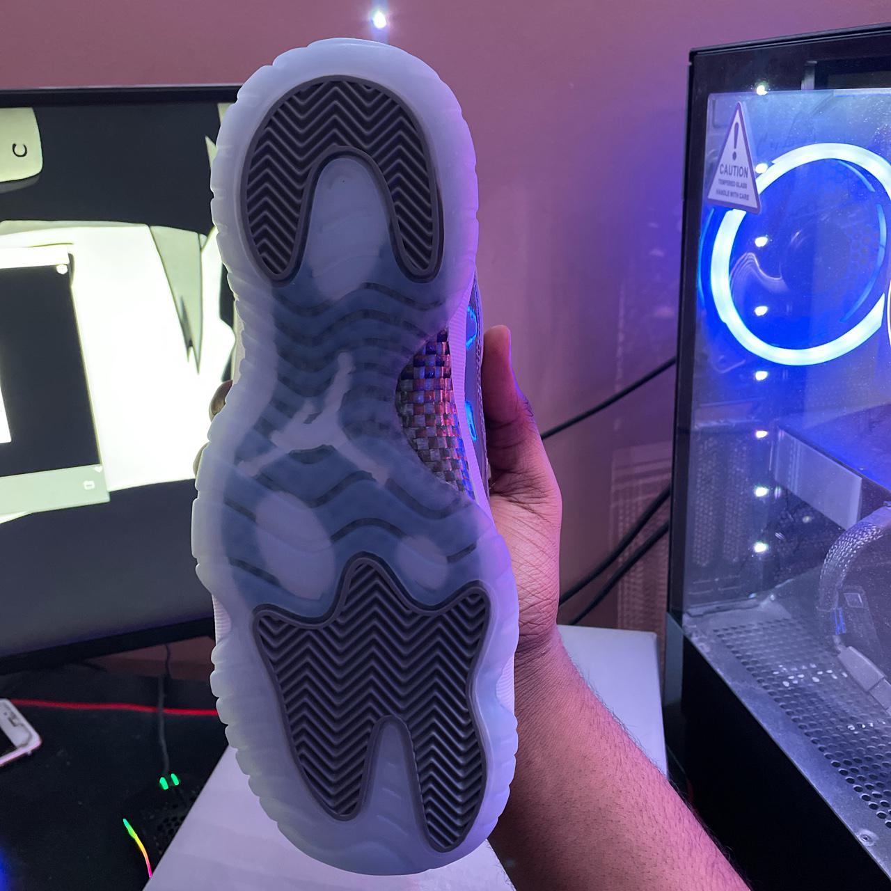 grey white 11 jordans