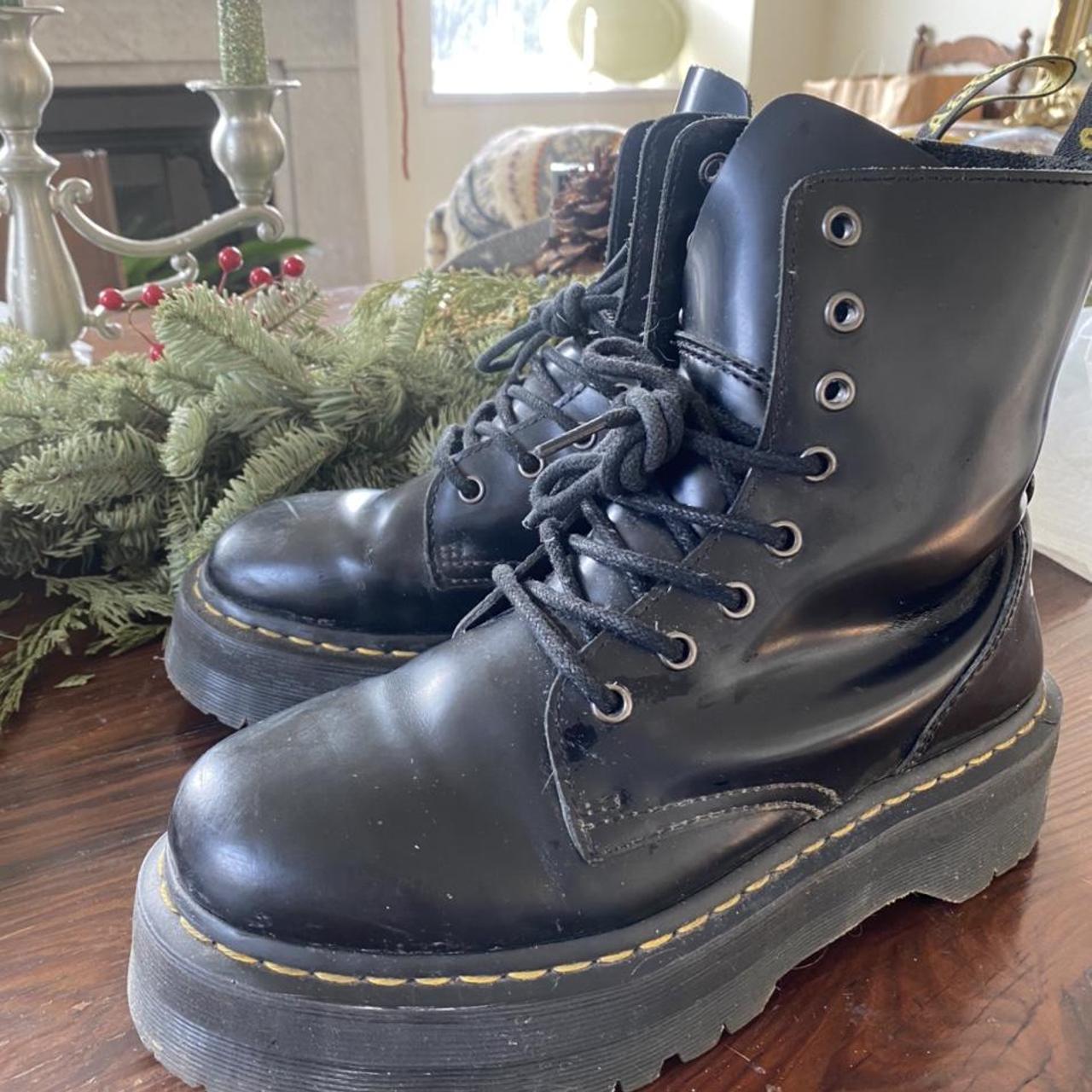 platform boots size 9