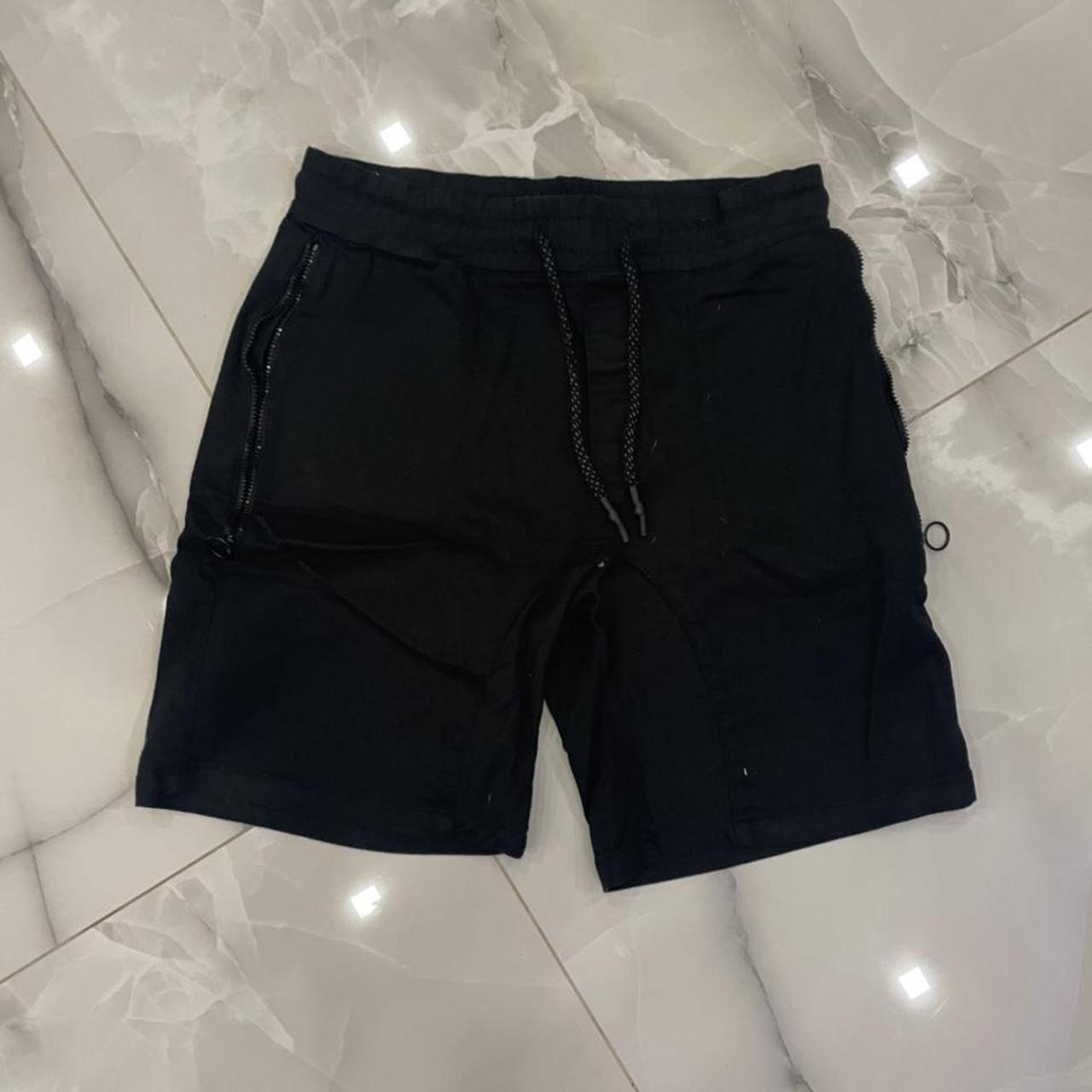 Zara Men's Black Shorts Depop