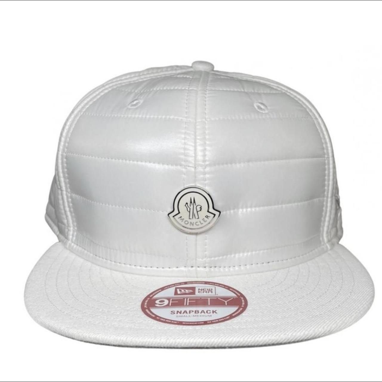 MONCLER ホワイトキャップ ストライプ付き MONCLER X NEW ERA COLLECTION LIMITED EDITION The | Depop