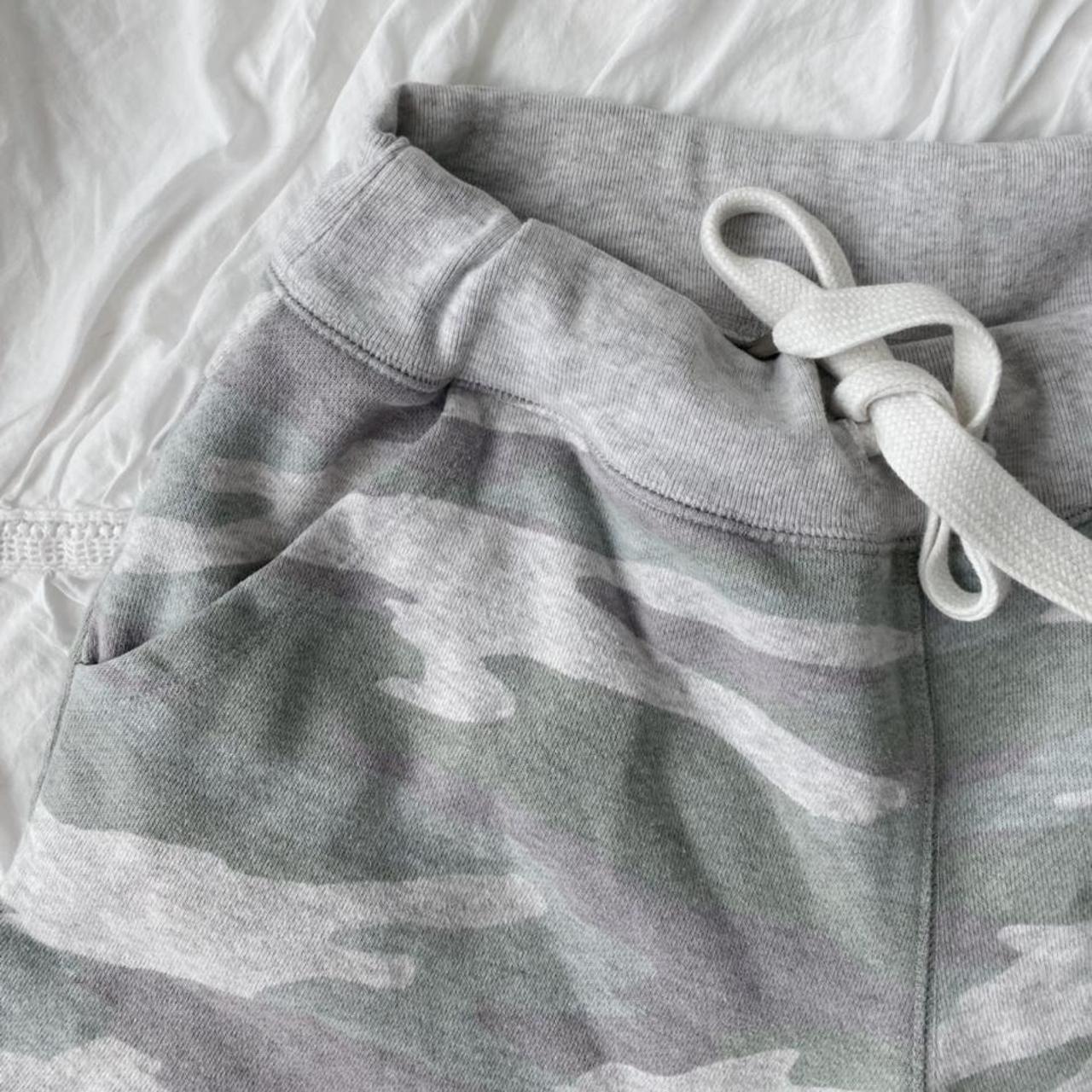 Aerie camo lounge shorts!!) Depop