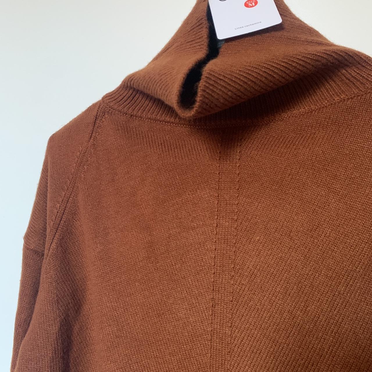 Bellissimo maglione nuovo, più lungo dietro. Taglia... Depop