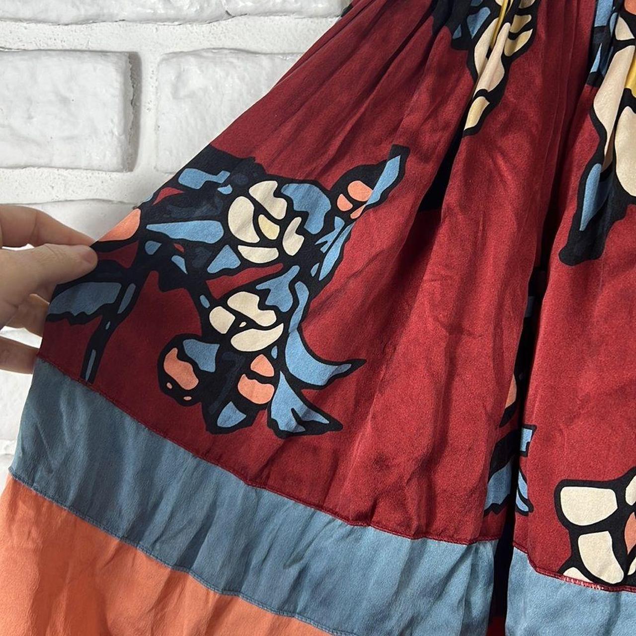Product Image 4 - 100% Silk floral print skirt
Zipper