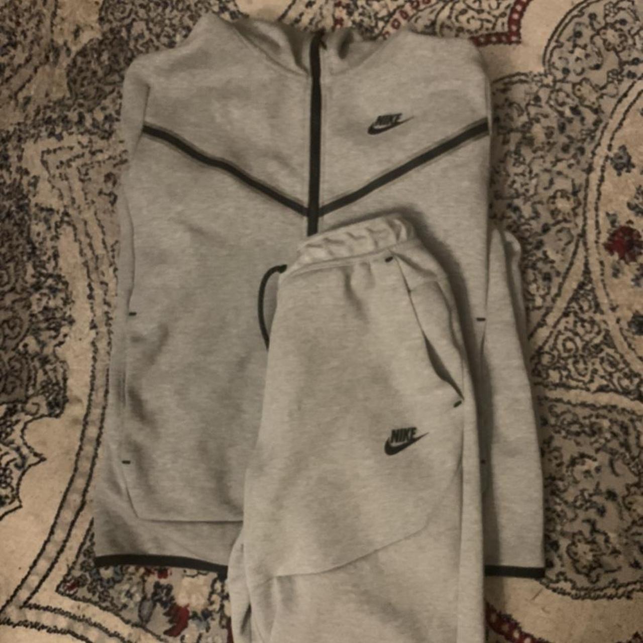 cheap nike tech fleece tracksuit