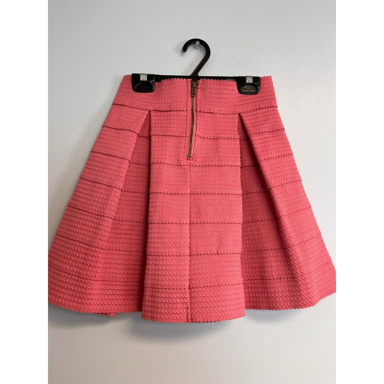 Product Image 2 - Devlin Women's Pink Pleated Mini