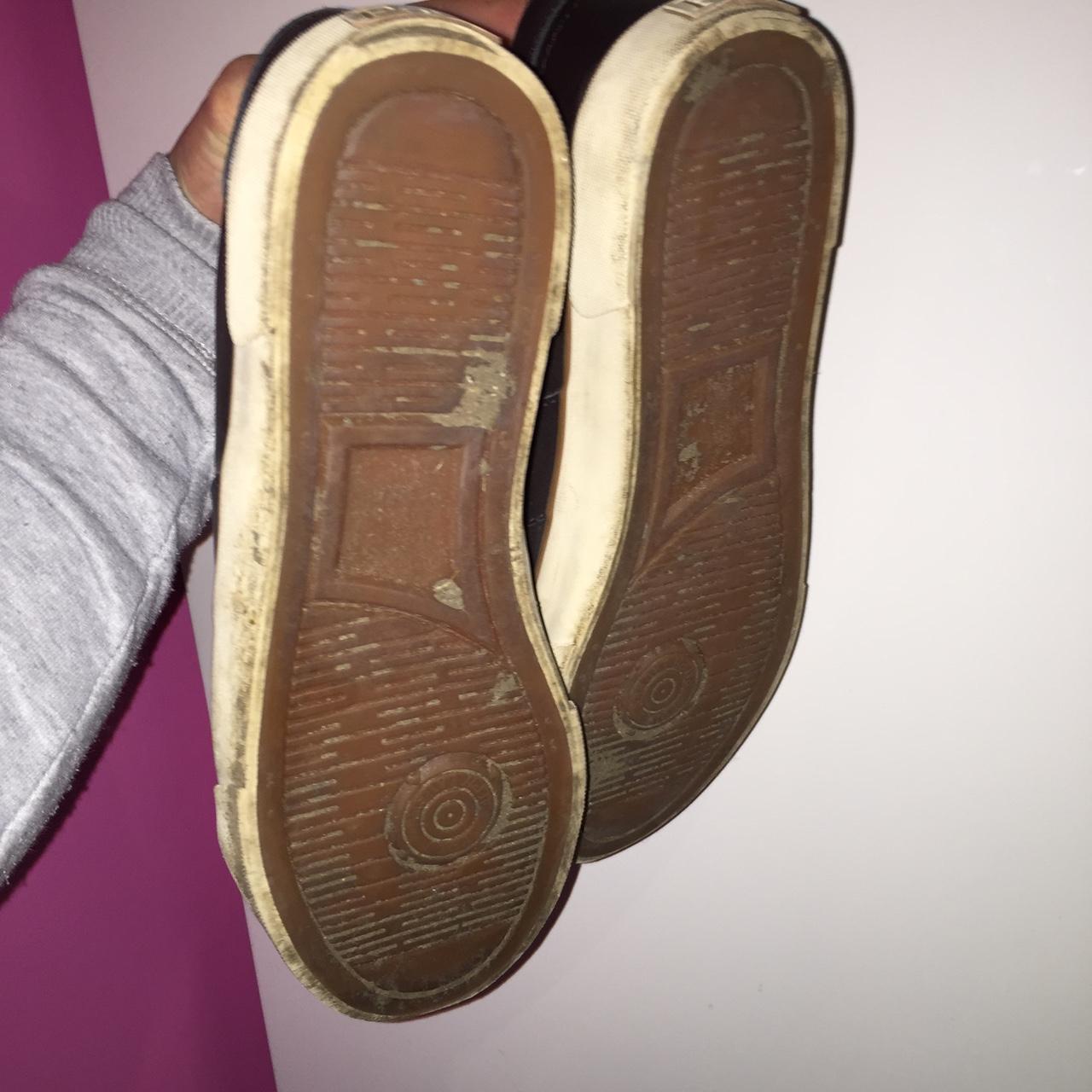 Men s Ralph Lauren Trainers Worn But Good Depop men-s-ralph-lauren-trainers-worn-but-good-depop