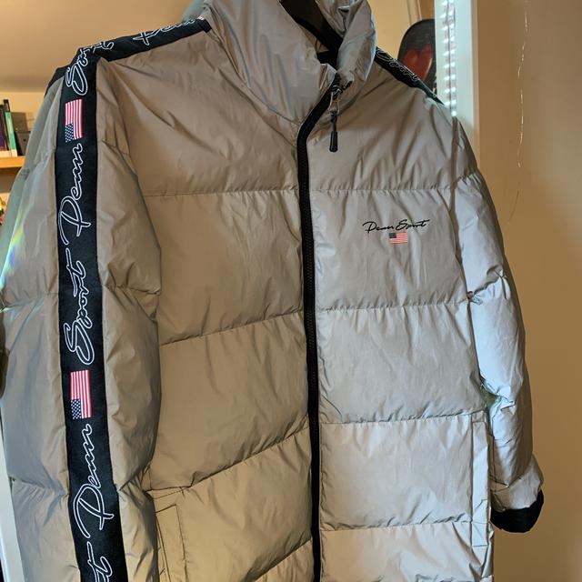 Penn sport reflective puffer coat jacket only worn Depop