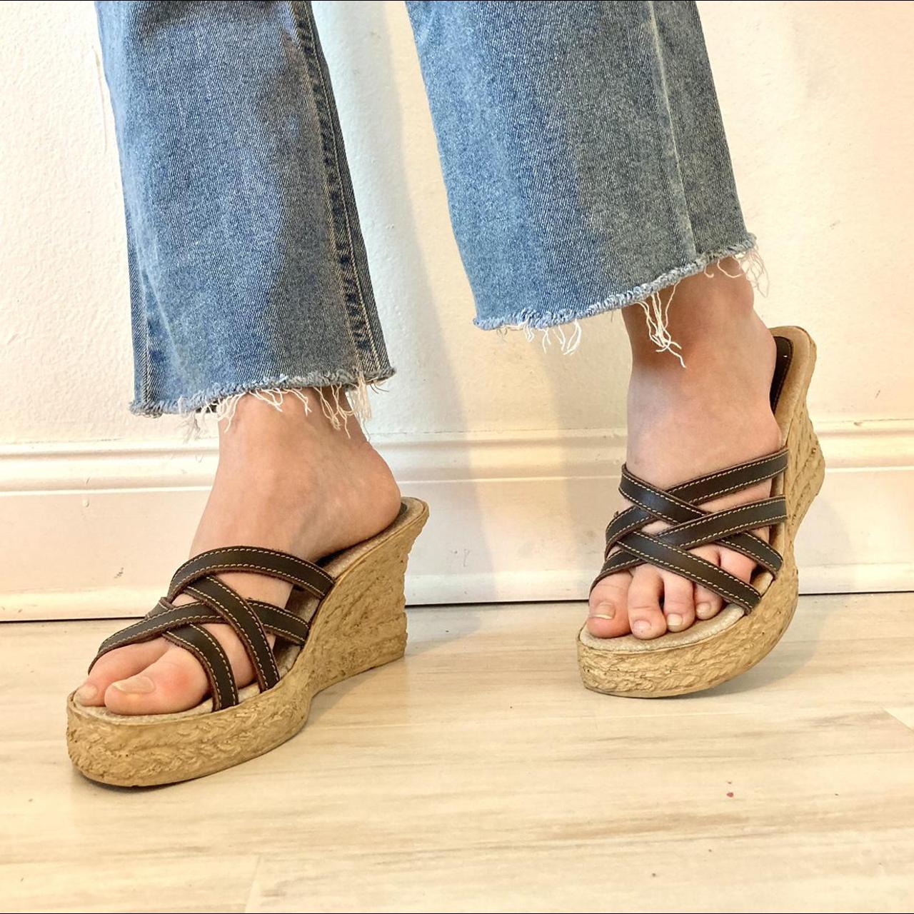 Strappy brown outlet wedges