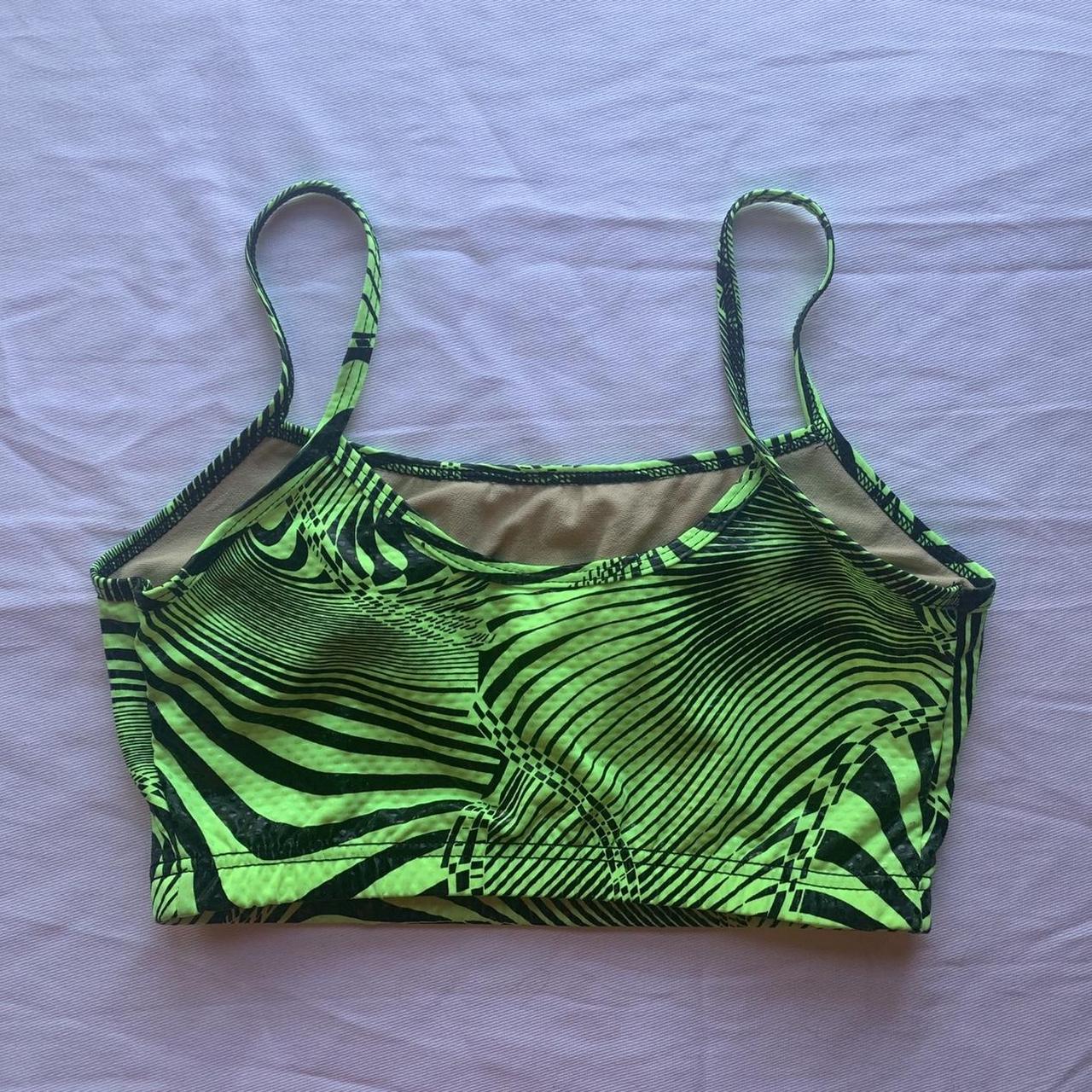Body Wrap Women's Green and Black Crop-top (2)