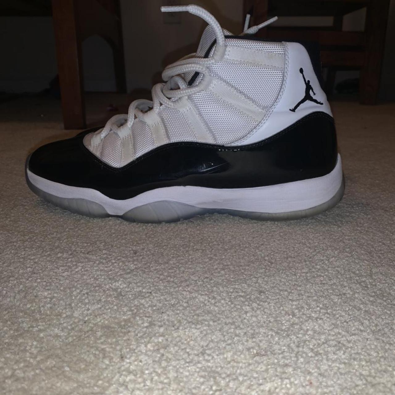 Jordan 11 concord used no box size 11... - Depop