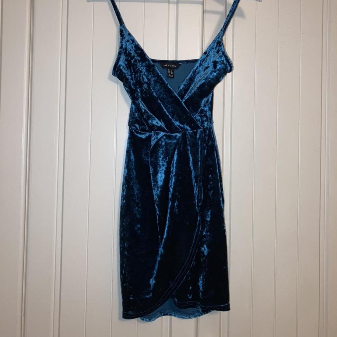 New look outlet blue velvet dress