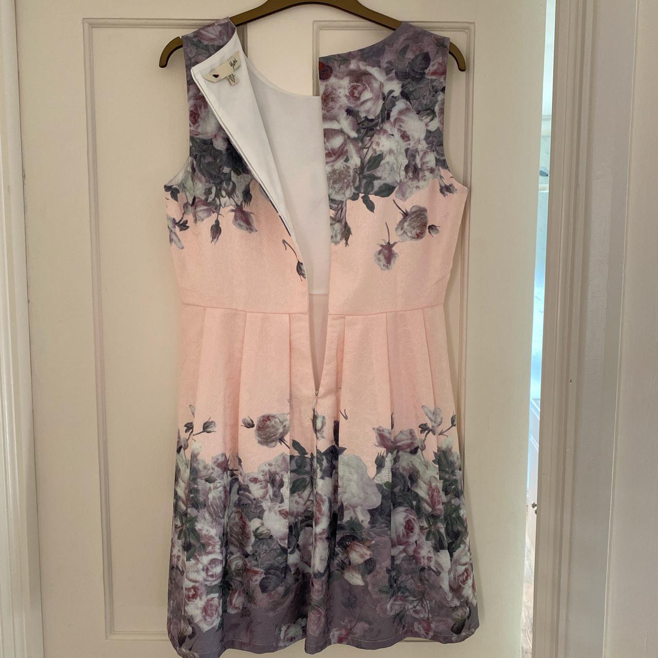 Beautiful Yumi pastel pink, flower patterned… - Depop